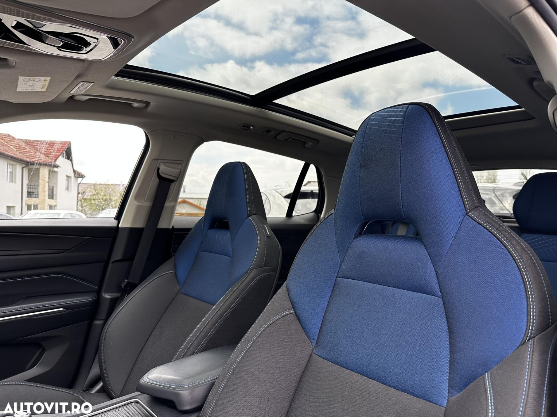 Lynk&Co 01 - 25