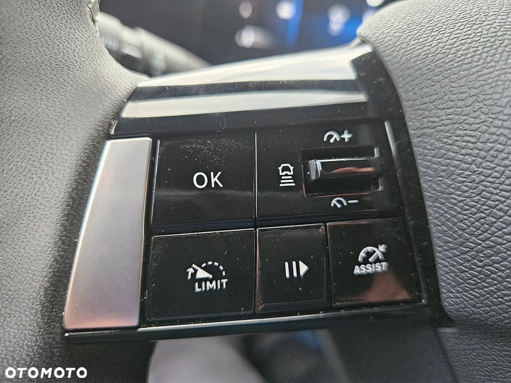 Opel Astra 1.2 Turbo Business Elegance - 24