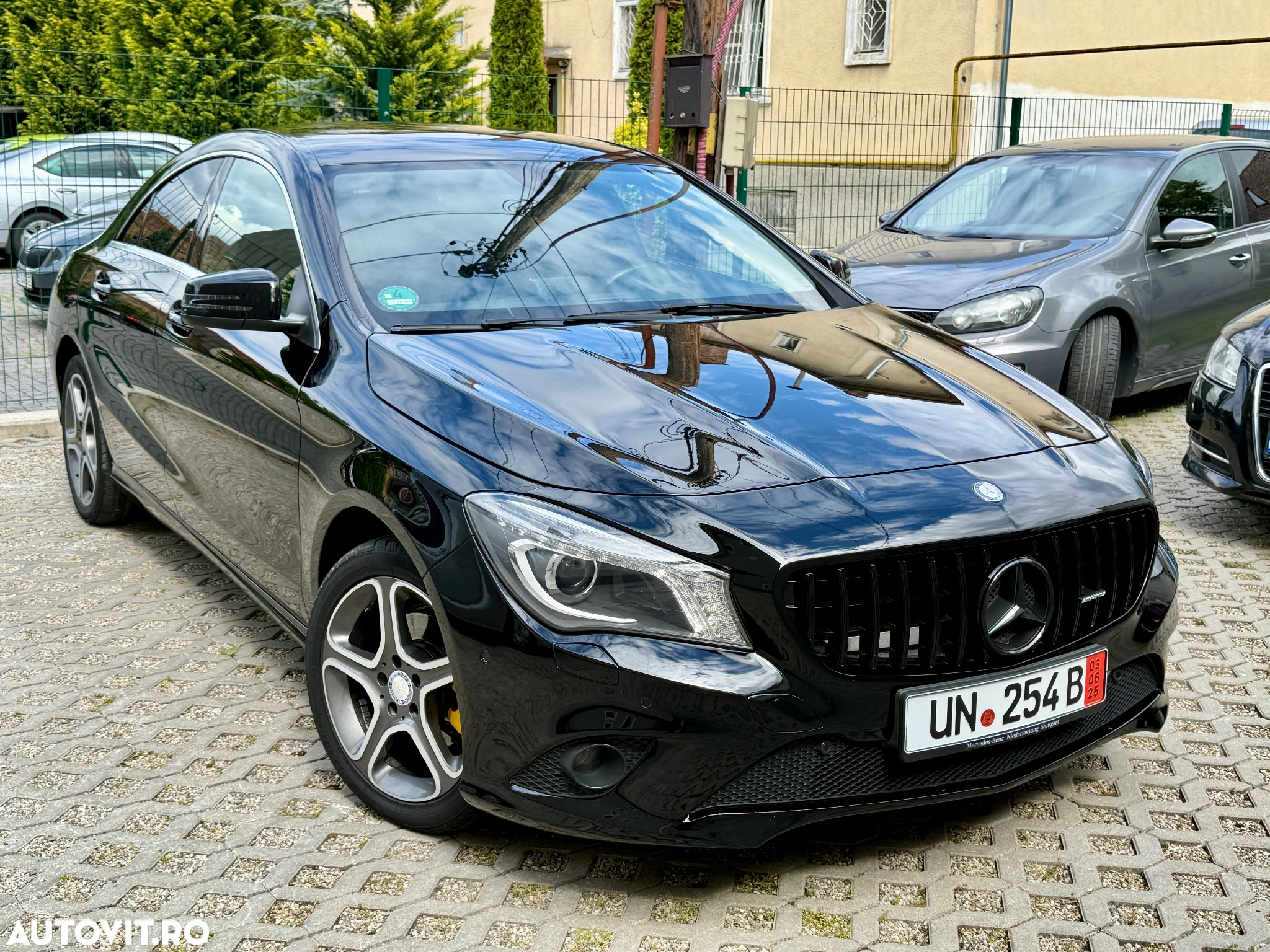 Mercedes-Benz CLA 200 CDI AMG Line - 2