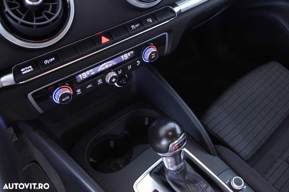 Audi A3 Sportback - 16