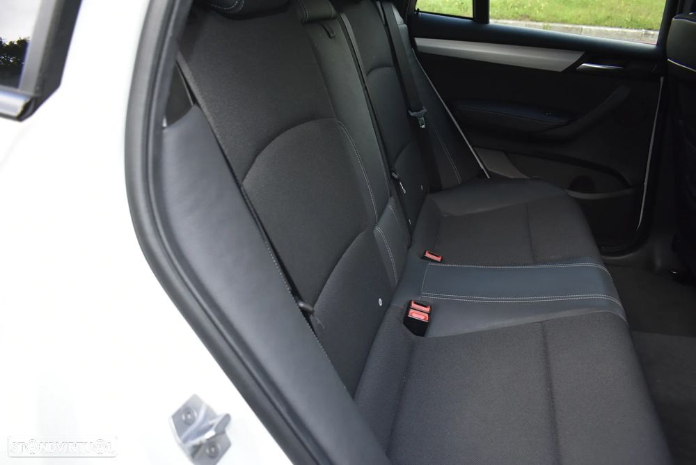 BMW X4 20 d xDrive xLine Pack M Auto - 14