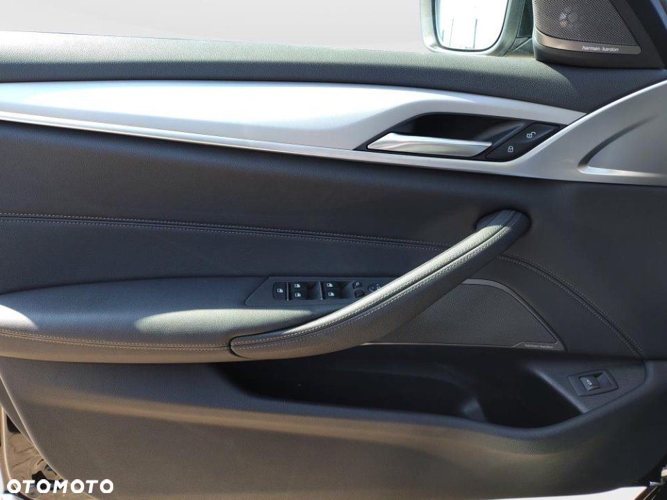 BMW Seria 5 - 18