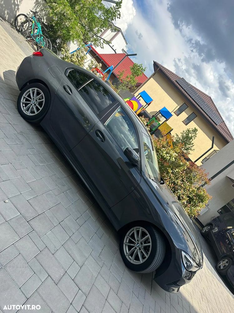 BMW Seria 3 318d Aut. - 5
