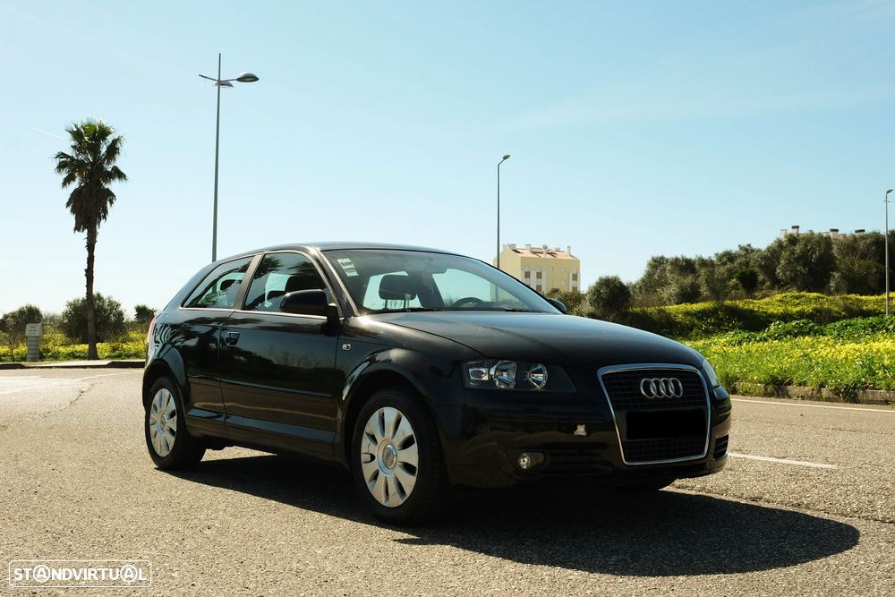 Audi A3 1.6 FSI Attraction - 4