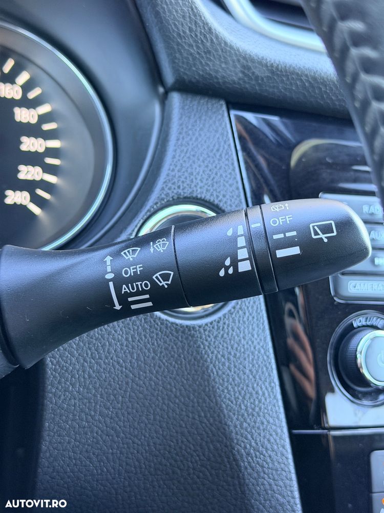 Nissan Qashqai 1.2 DIG-T Start/Stop N-Connecta - 32