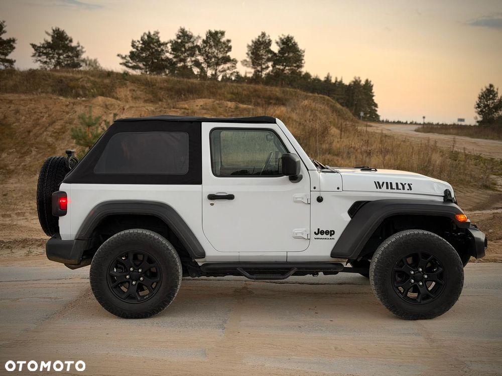Jeep Wrangler - 15