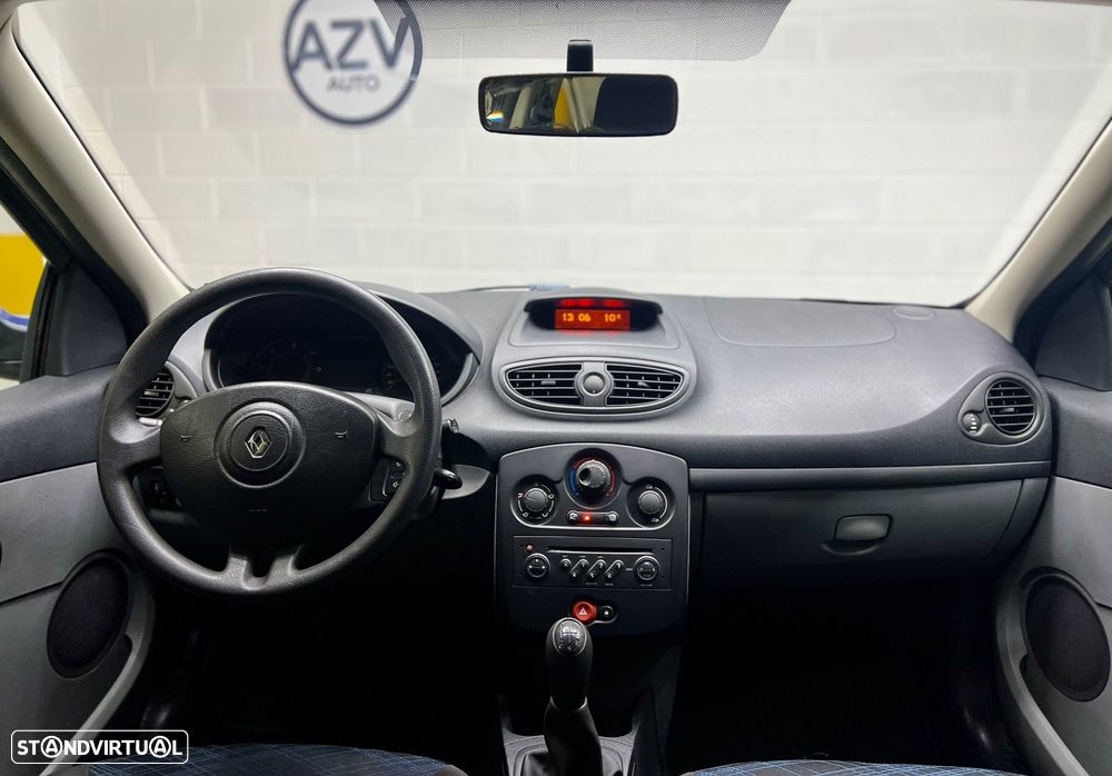 Renault Clio 1.5 dCi Confort - 9
