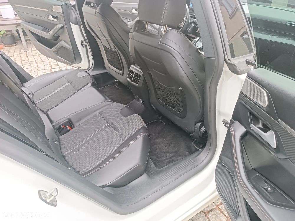 Peugeot 508 180 e-EAT8 GT - 10