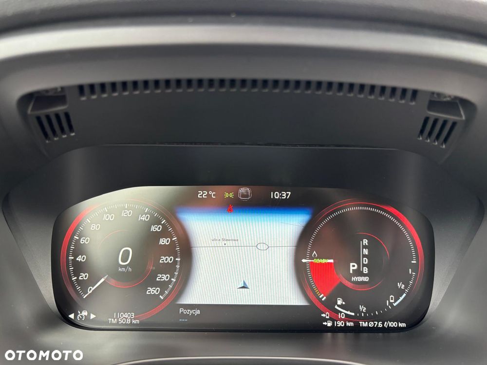 Volvo XC 60 T8 AWD Plug-In Hybrid R-Design - 26