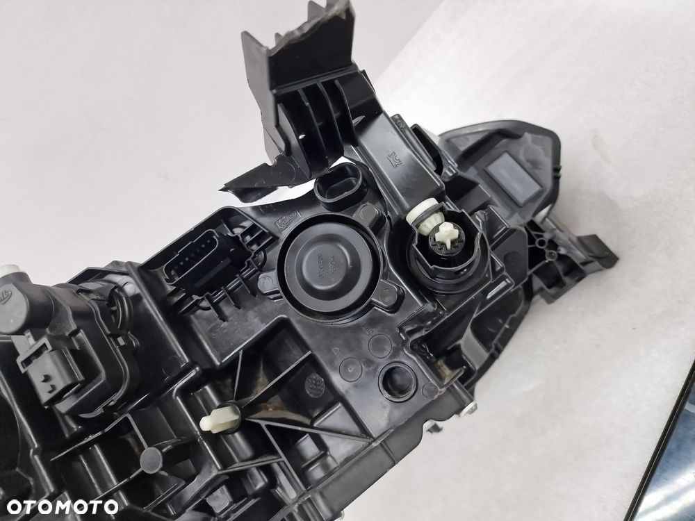 RENAULT TALISMAN 16- LEWA LAMPA PRZEDNIA PRZÓD FULL LED , NR 260602488R , NR AUKCJI LA279 - 15
