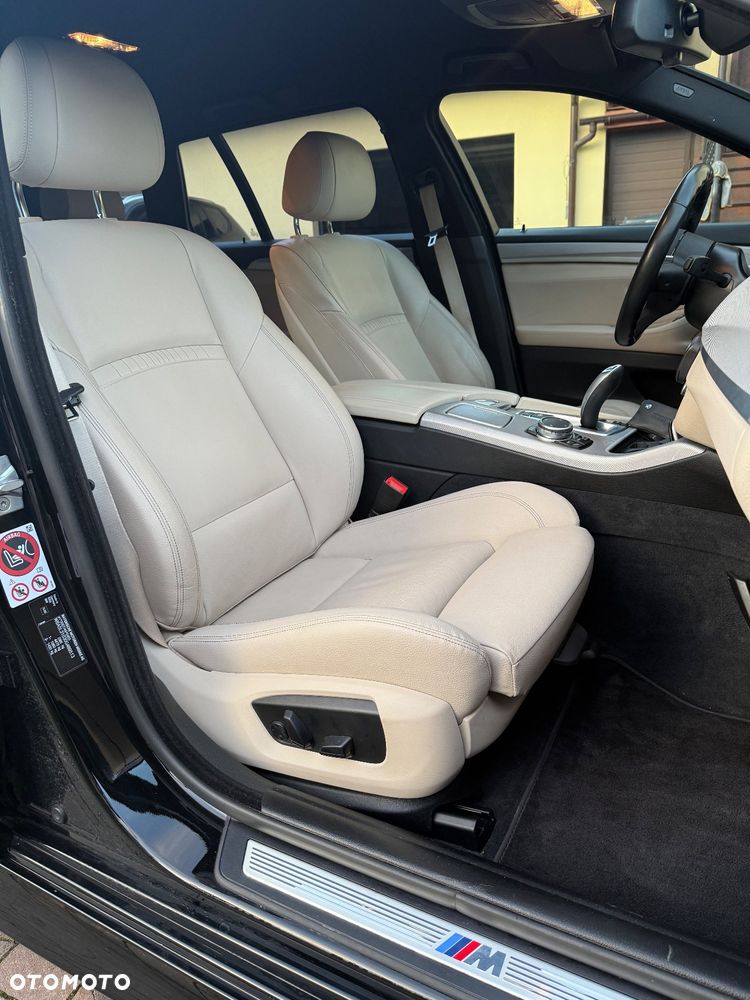 BMW Seria 5 520d Touring M Sport Edition - 25