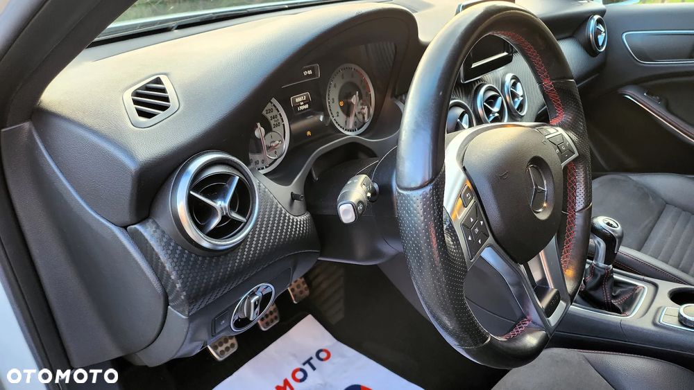 Mercedes-Benz Klasa A 180 AMG Line - 10