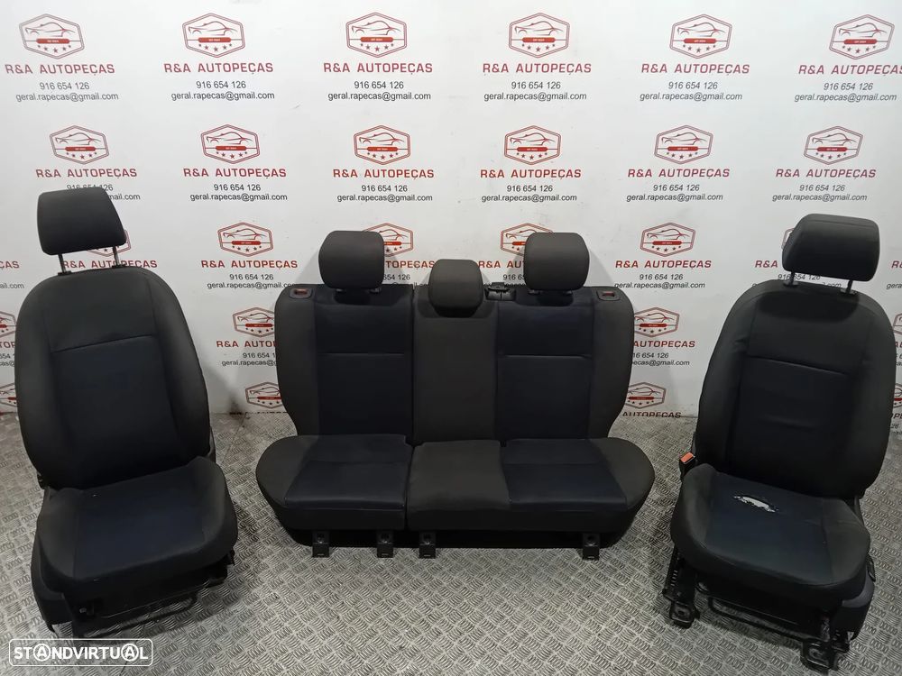 Conjunto Bancos Ford Focus MK2 em tecido Original