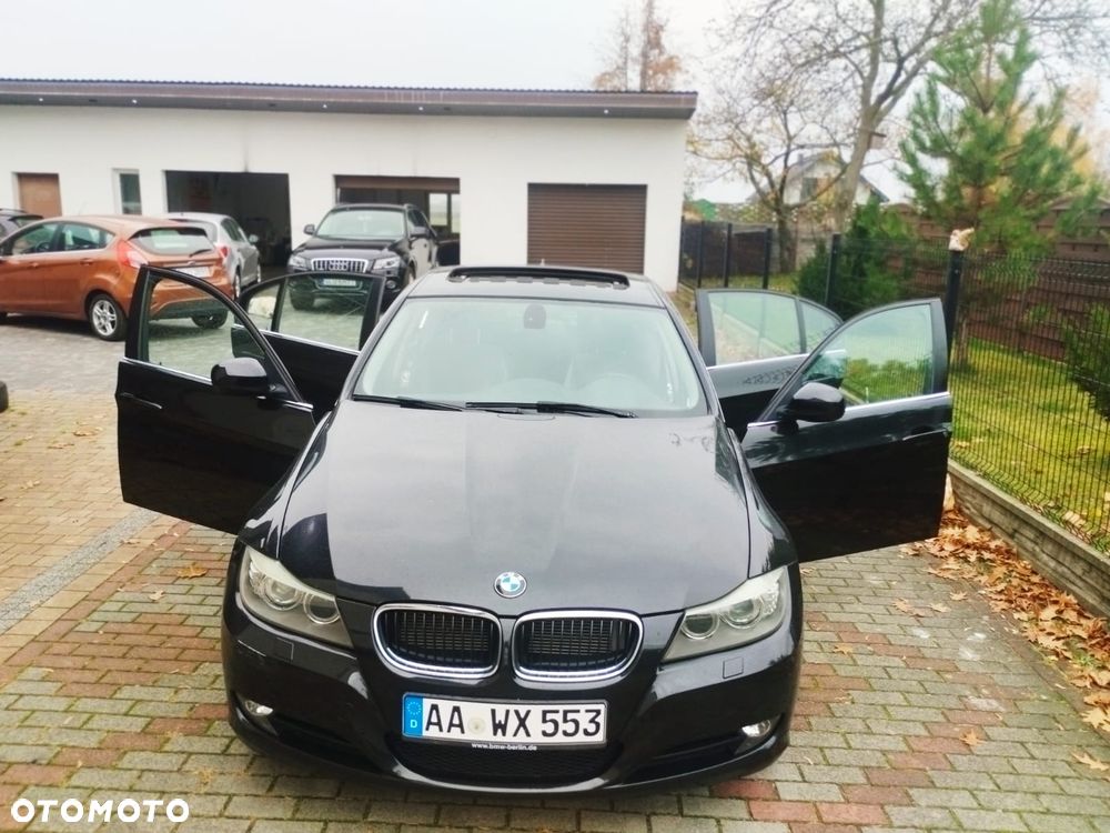 BMW Seria 3 320d - 13