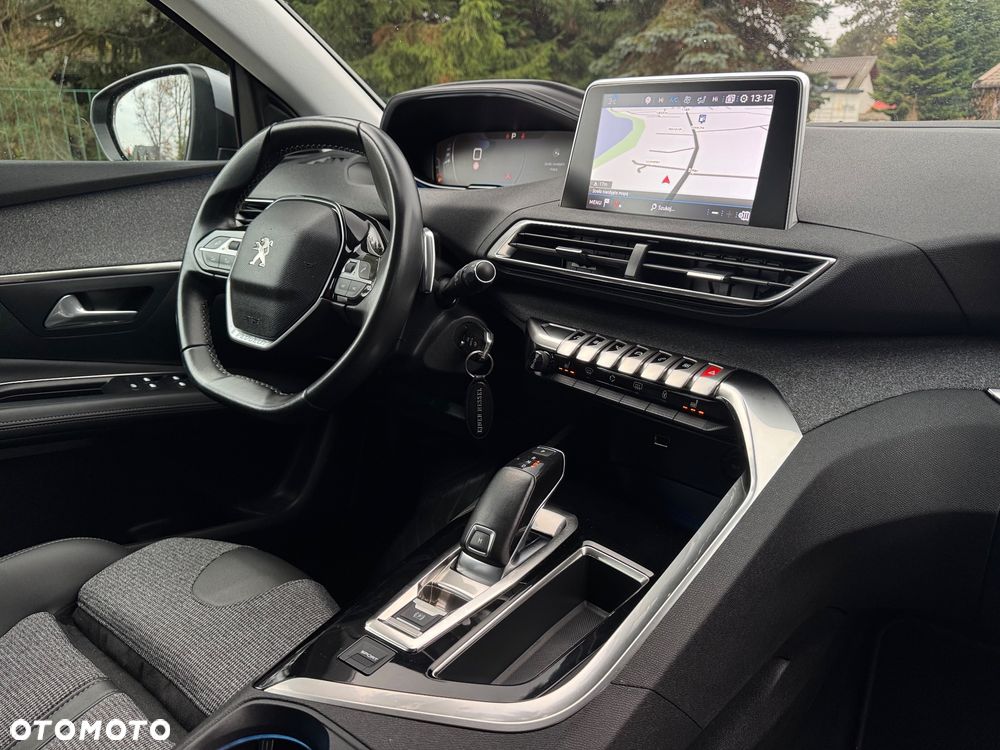 Peugeot 3008 BlueHDi 130 Stop & Start EAT8 Allure Business-Paket - 7