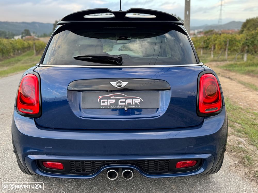 MINI 3 Portas Cooper SD Aut. - 10