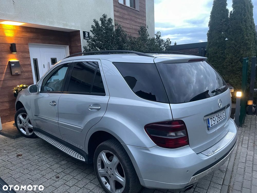 Mercedes-Benz ML - 4