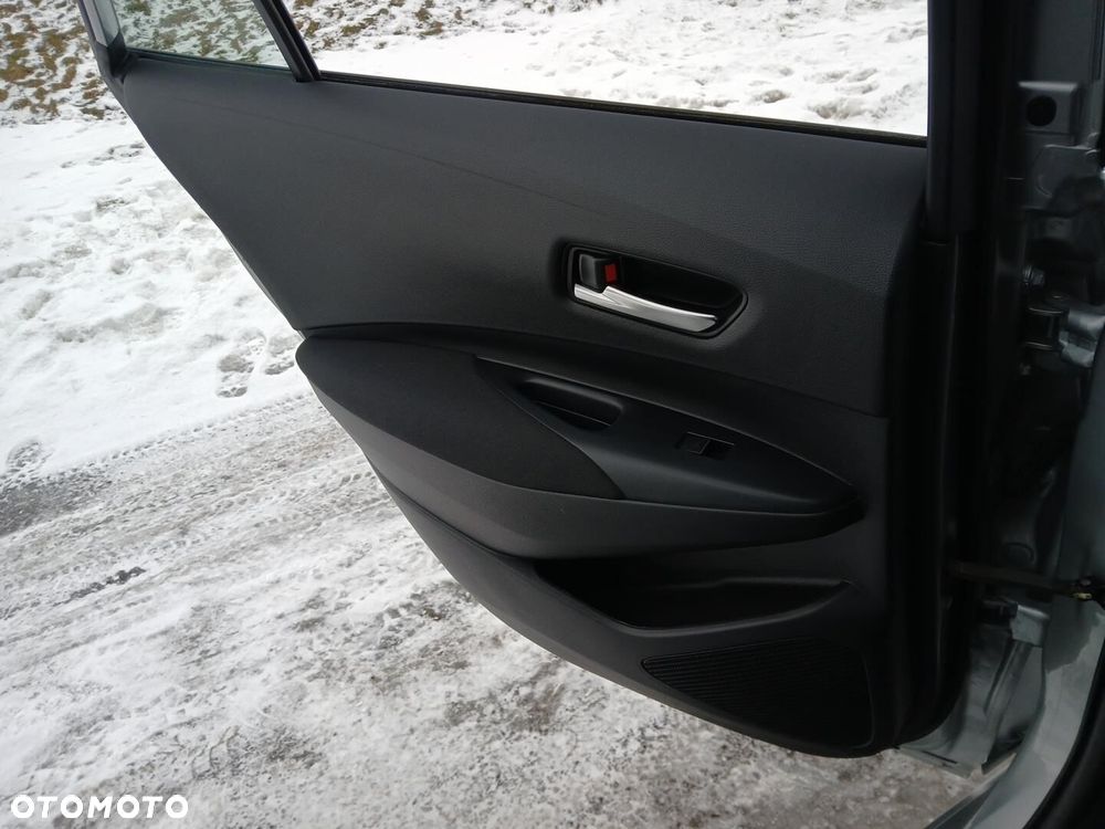 Toyota Corolla 1.8 Hybrid Comfort - 38
