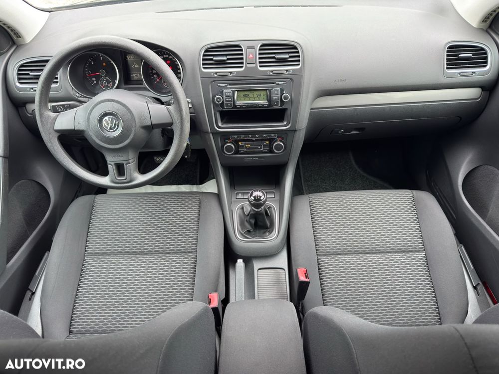 Volkswagen Golf 1.6 TDI DPF BlueMotion Technology Comfortline - 2