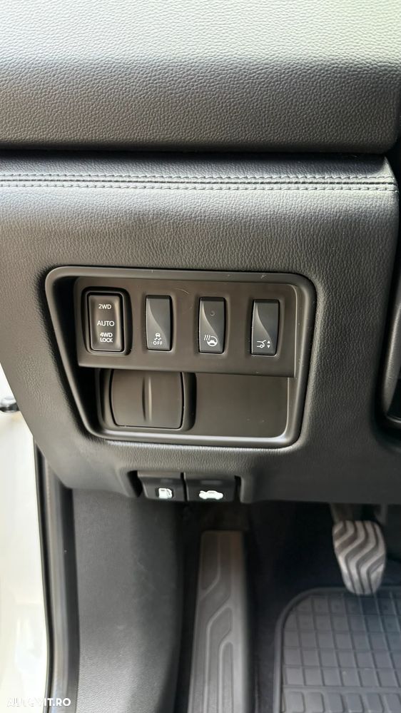 Renault Koleos ENERGY dCi 175 4WD INTENS - 31