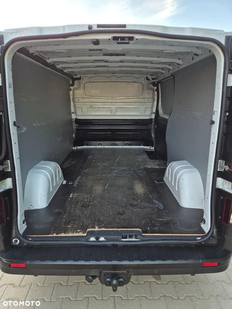 Renault Trafic 2019r Long 150Tys km Full Klima Navi Kamera Super stan - 28