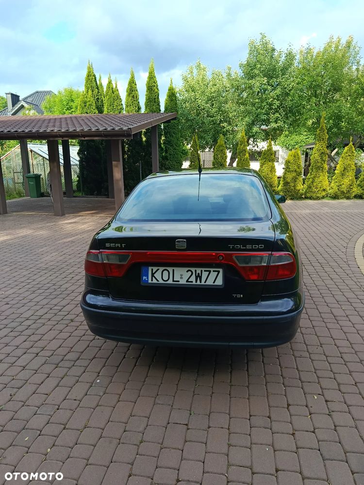 Seat Toledo 1.9 TDI Stella Emocion - 8