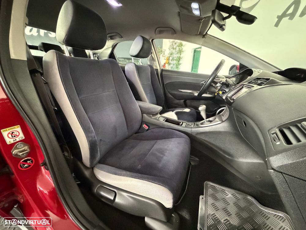 Honda Civic 1.4 Sport - 24