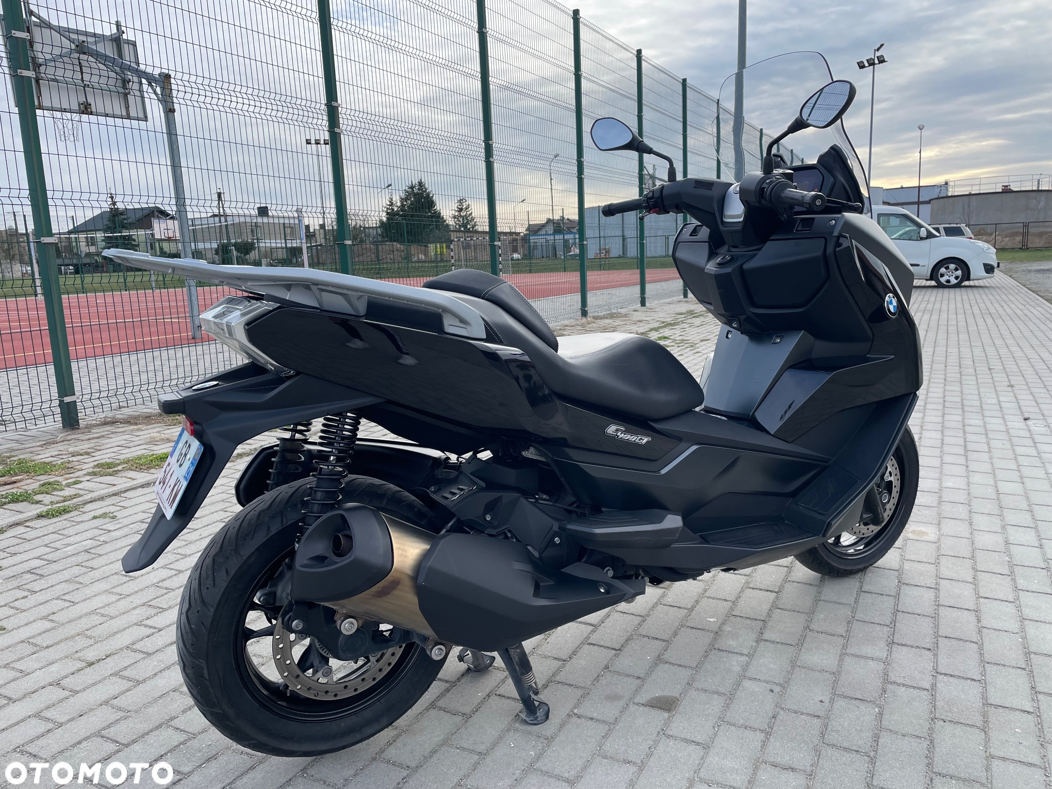 BMW C 400 GT - 4