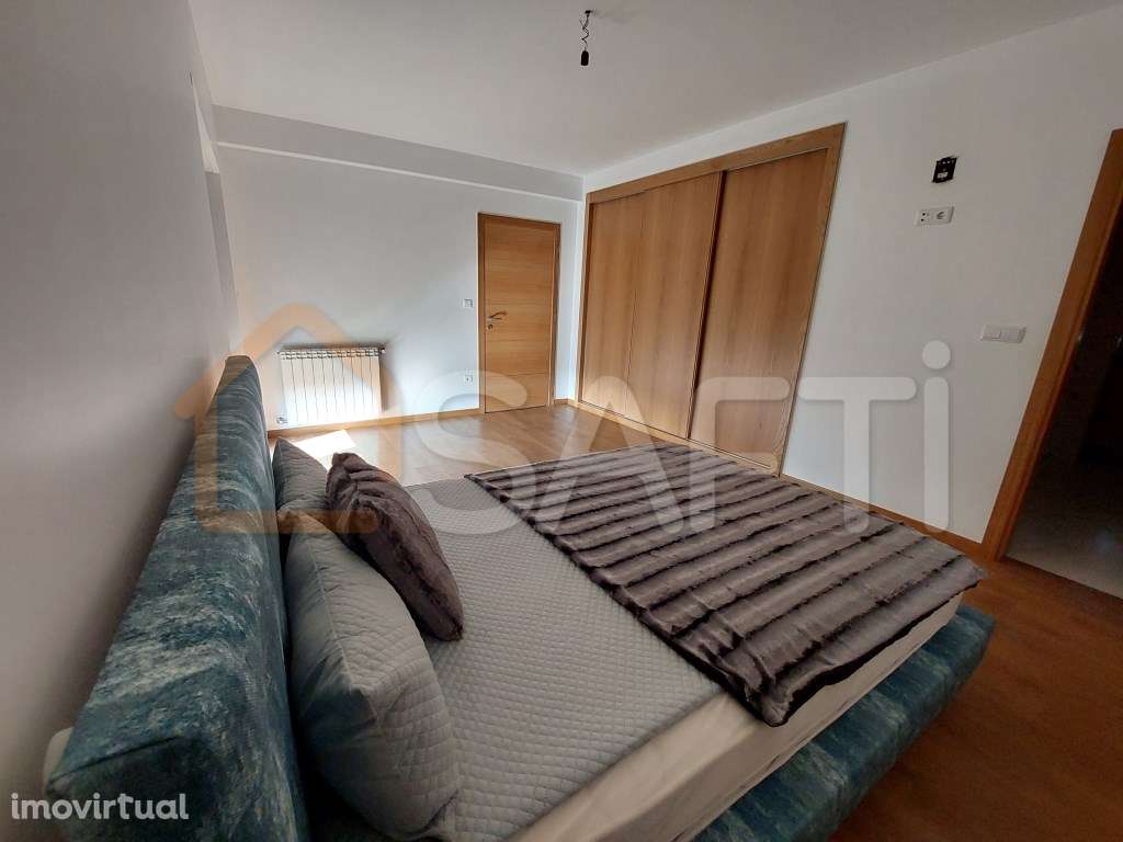 Moradia T8 como NOVA - Grande imagem: 3/36