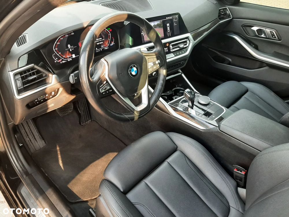 BMW Seria 3 - 11