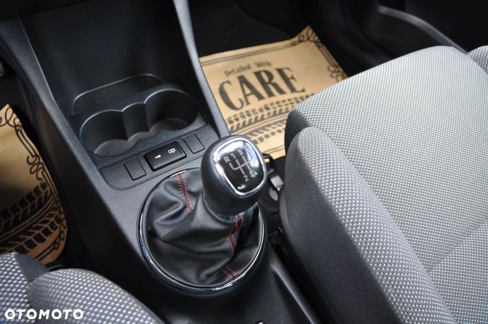 Skoda Fabia 1.2 TSI Monte Carlo - 18