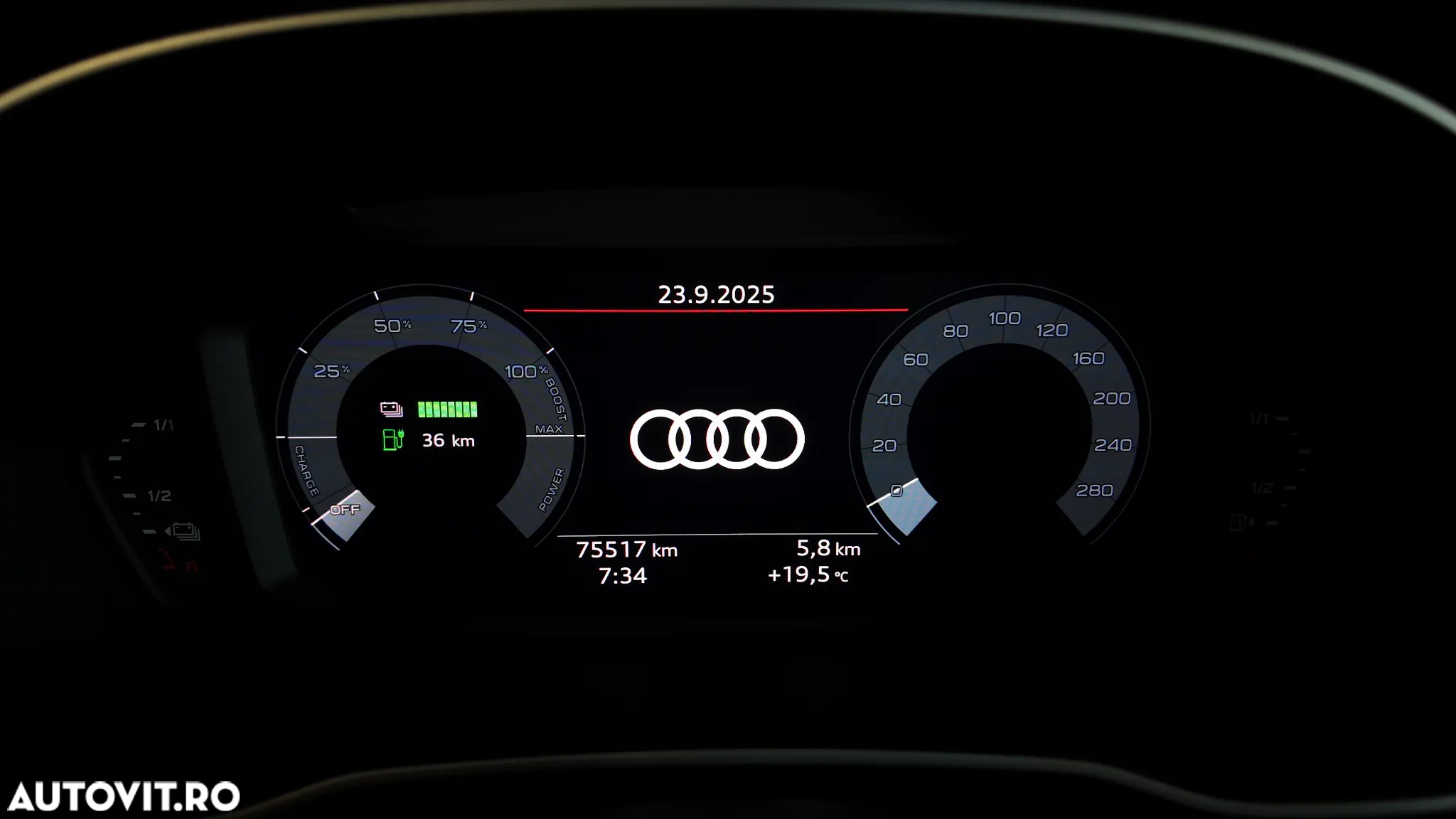 Audi Q3 45 TFSIe S tronic - 24