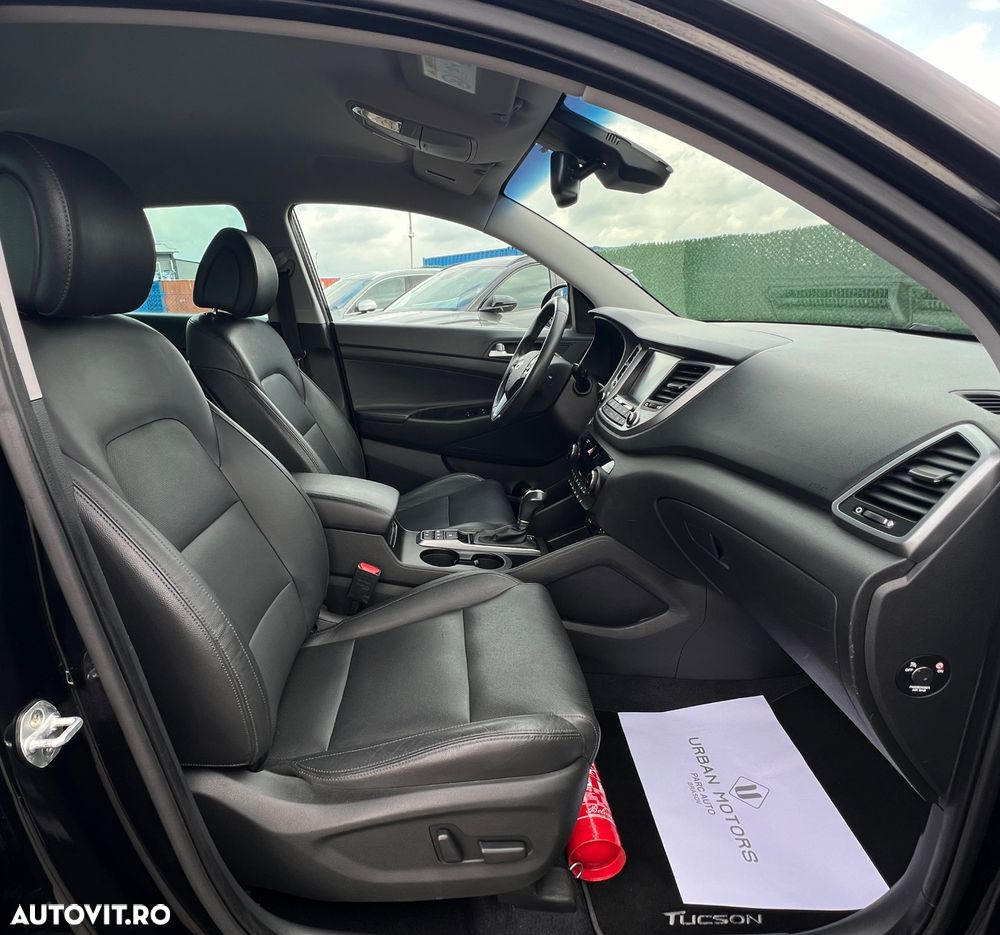 Hyundai Tucson blue 1.7 CRDi 2WD DCT Premium - 13