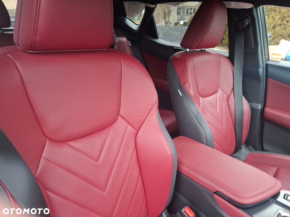 Lexus NX 350h Omotenashi AWD - 25