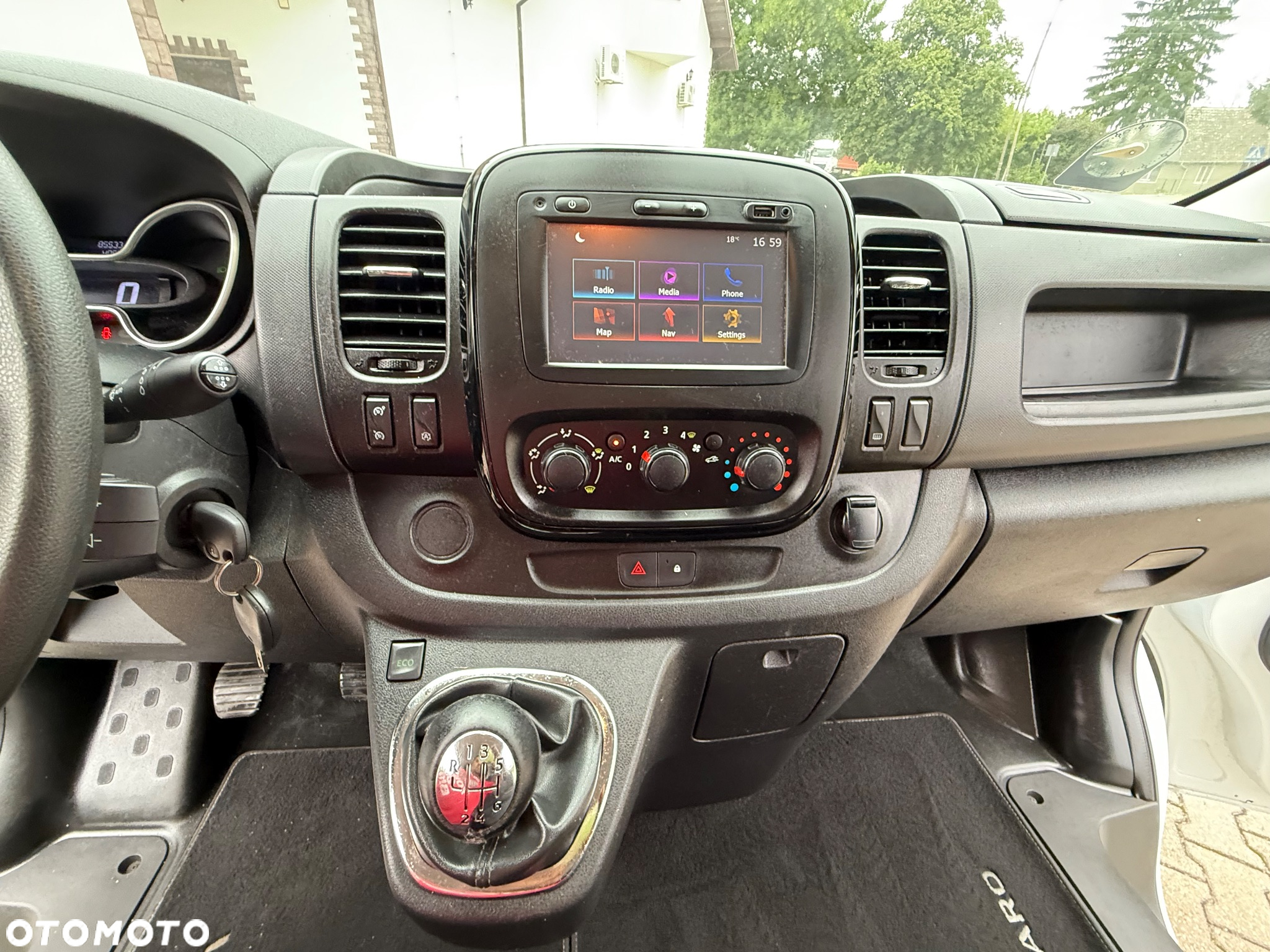 Opel Vivaro Long Serwis Klima Navi Webasto - 30