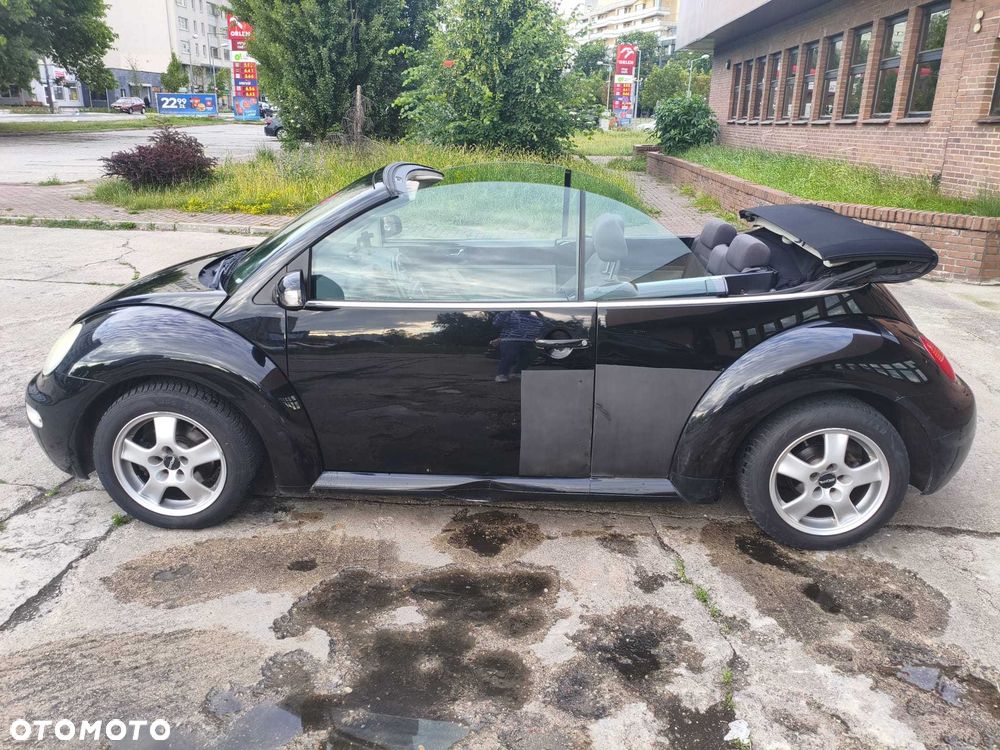 Volkswagen New Beetle - 4