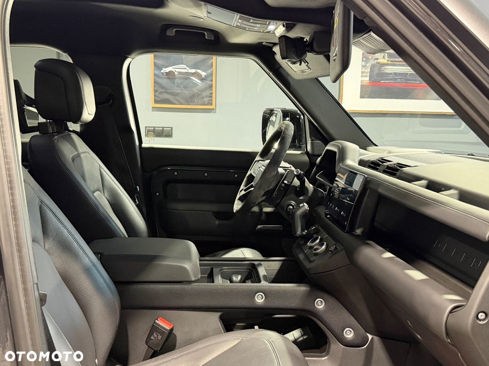 Land Rover Defender 5.0 P525 V8 Carpathian Edition - 6