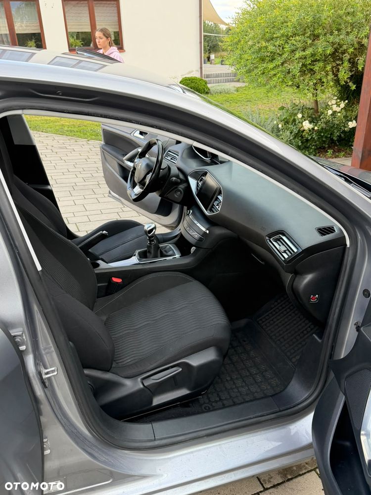 Peugeot 308 1.6 BlueHDi Active S&S - 16
