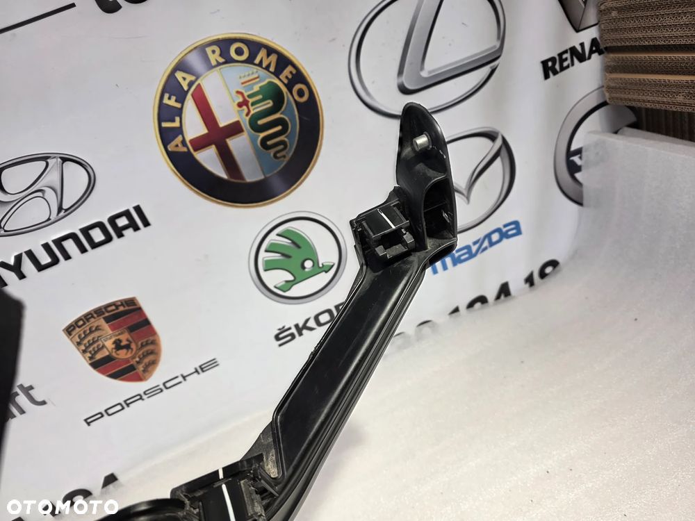 HYUNDAI i30 III 3 16- WZMOCNIENIE CZOŁOWE / PAS PRZEDNI NR 64101-G4000 NR AUKCJI WZM568 - 7