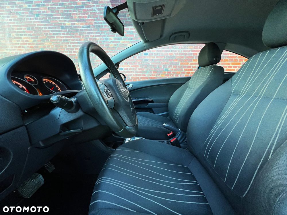 Opel Corsa - 10