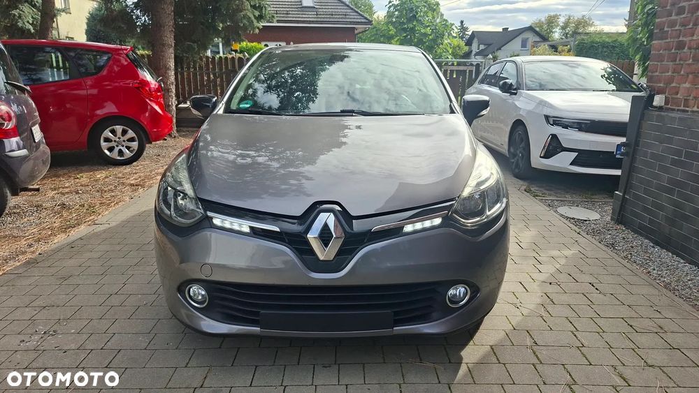 Renault Clio 2014 photo 2