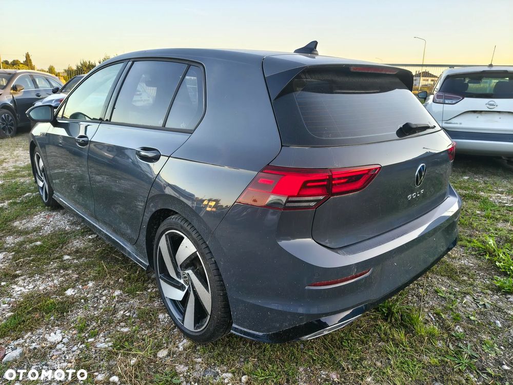 Volkswagen Golf 1.5 eTSI EVO R-Line DSG - 4