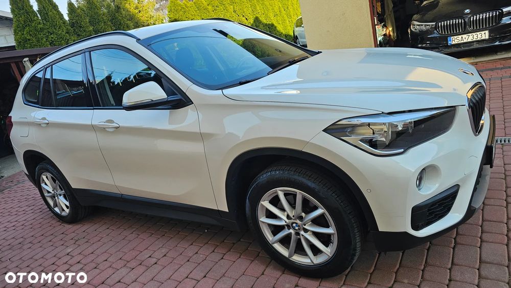 BMW X1 sDrive18d xLine - 20