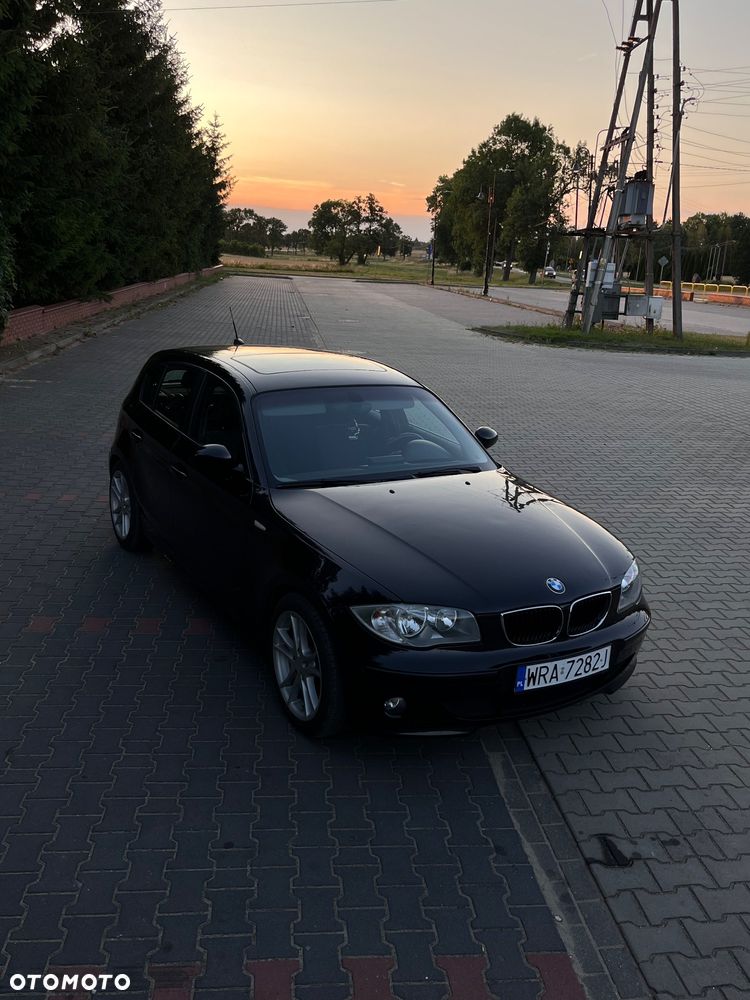 BMW Seria 1 116i - 11