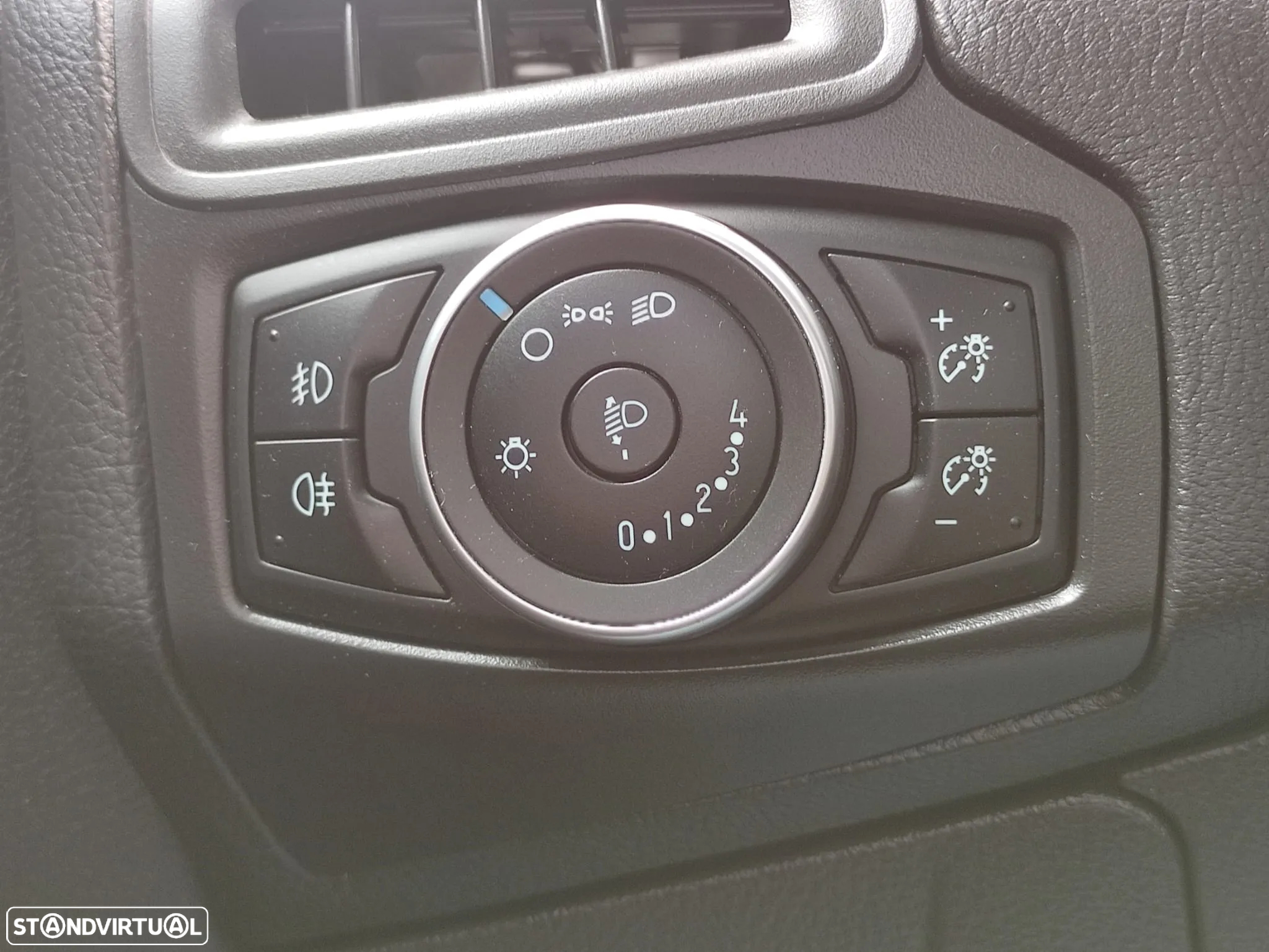 Ford Focus SW 1.0 SCTi Titanium Best - 20