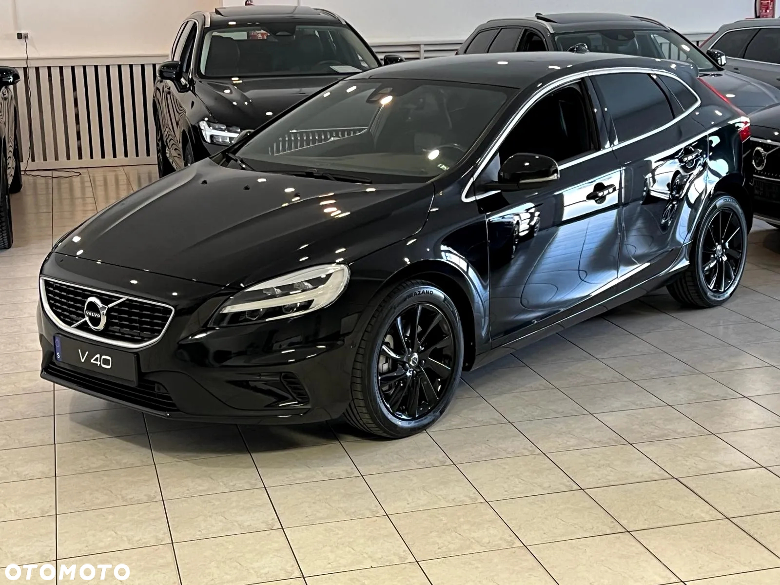 Volvo V40 D3 Geartronic RDesign - 3