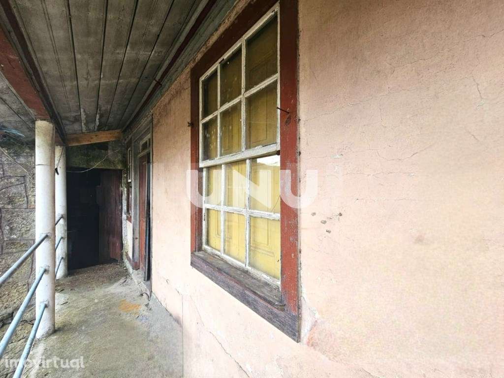 Moradia T3 - Para Reconstrução Total - Grande imagem: 5/15