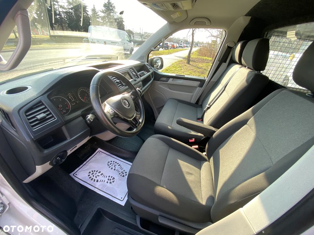 Volkswagen TRANSPORTER 2,0 TDI 140KM DSG L2 DŁUGI NISKI PRZEBIEG - 32