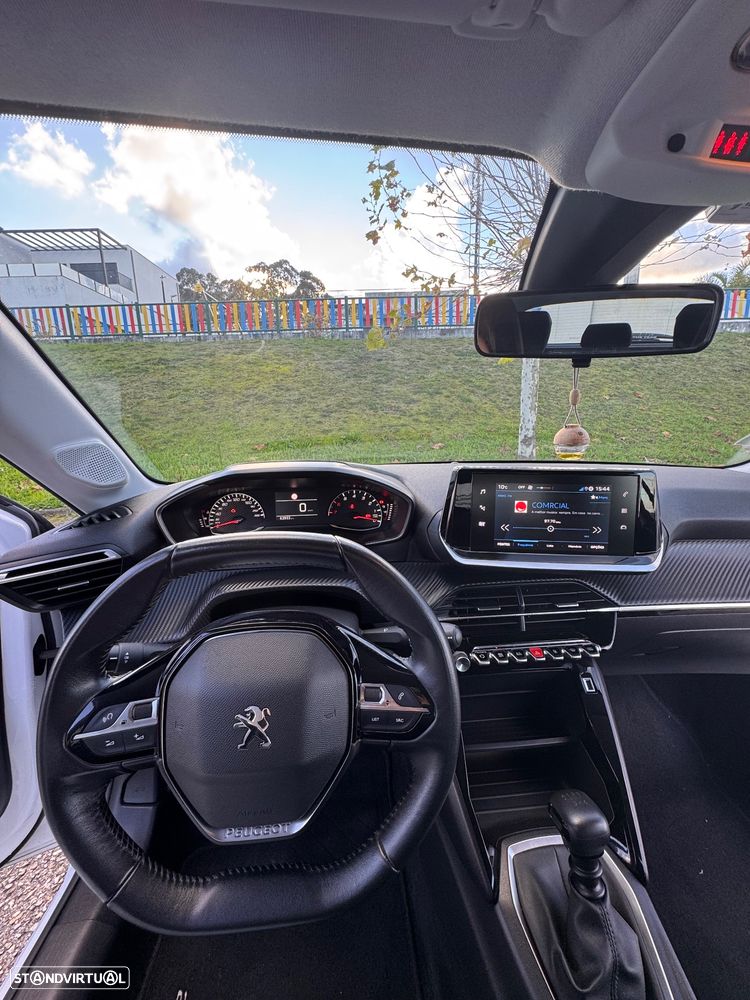 Peugeot 208 1.2 PureTech Allure - 7