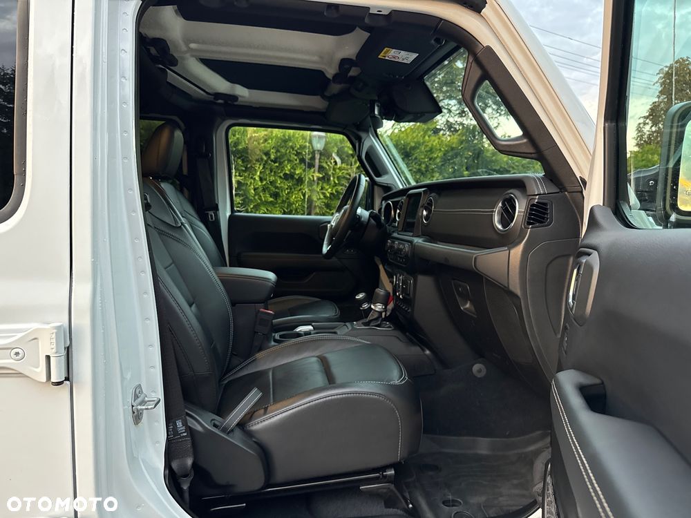 Jeep Wrangler Unlimited GME 2.0 Turbo Sahara - 14